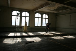 Foto-Shooting zur Webseite von Alexa Vogel in alten Sauerwerken, Arbon.
